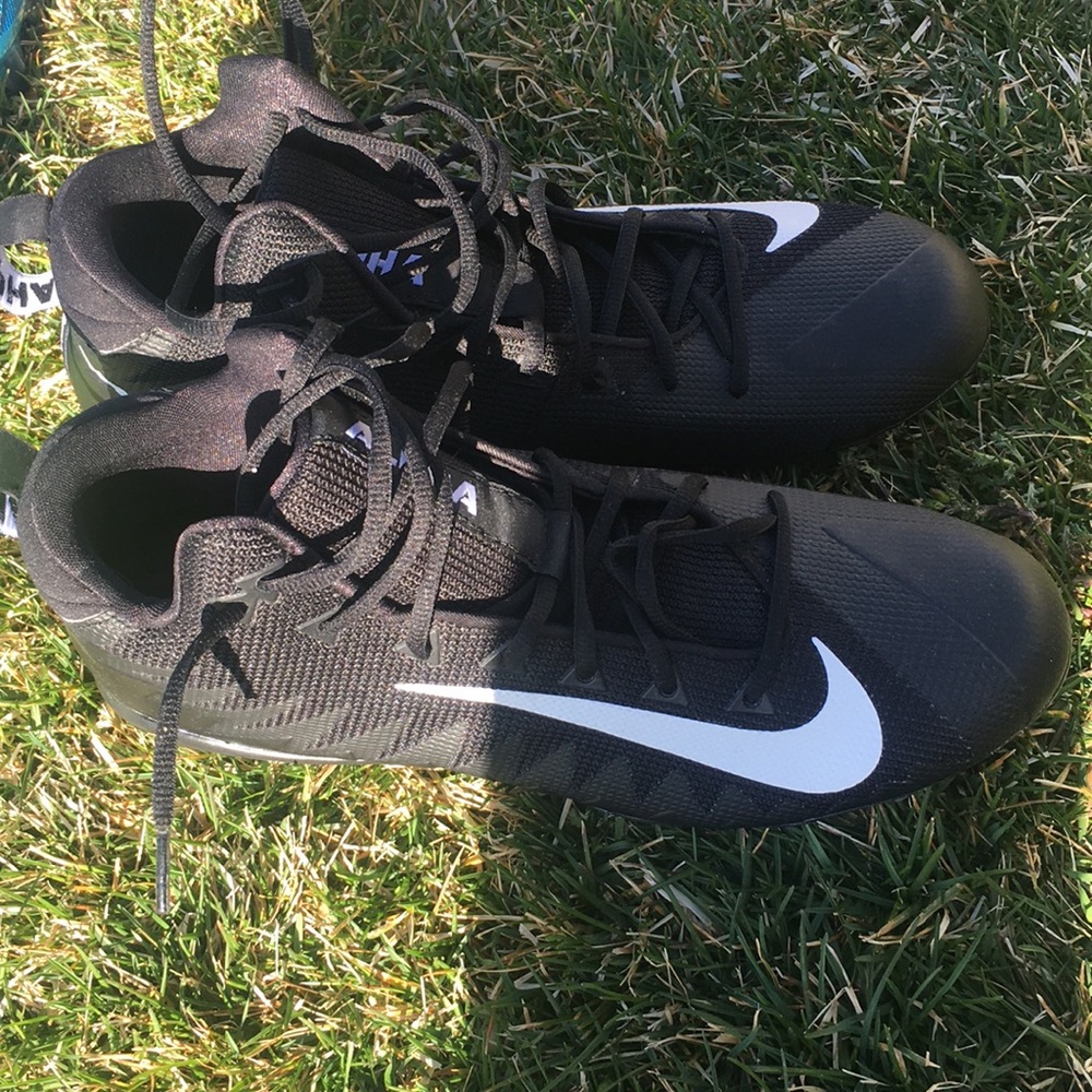 New Never Worn Nike Football Cleats